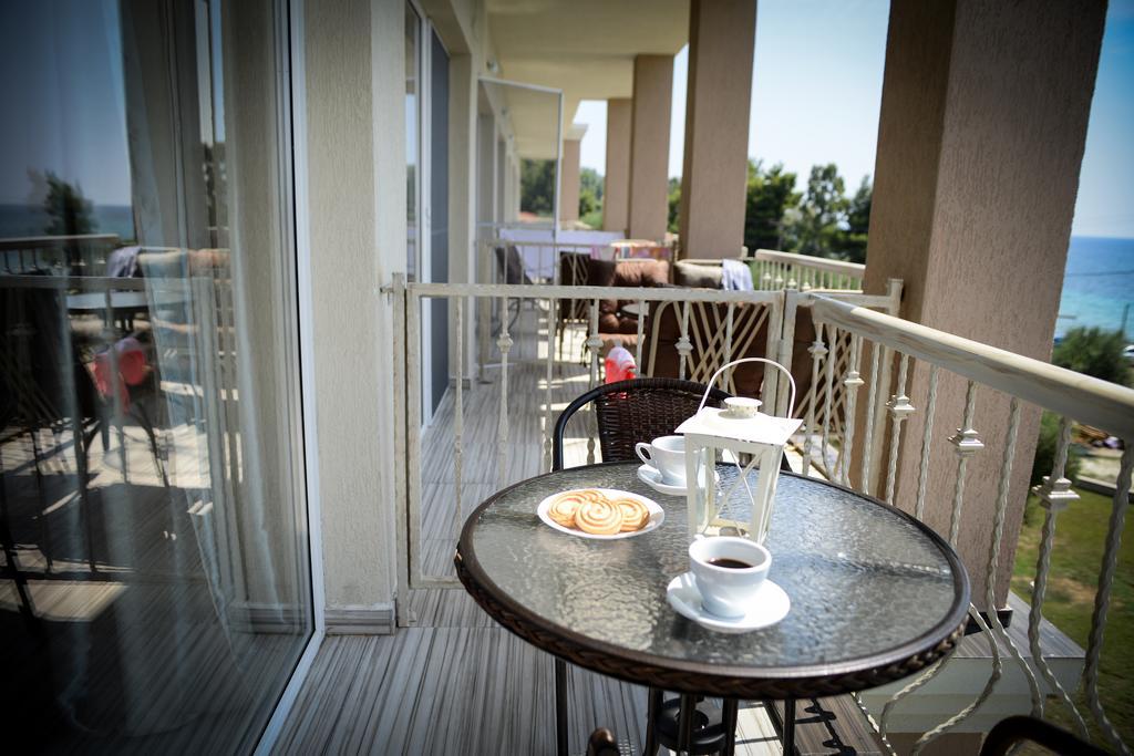 Crown Hotel Nea Skioni Exteriér fotografie