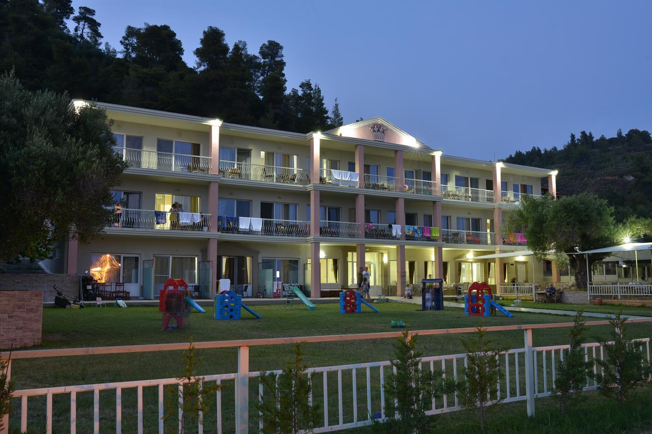 Crown Hotel Nea Skioni Exteriér fotografie